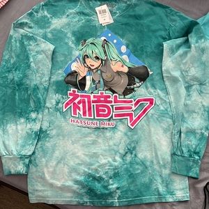 Hatsune Miku long sleeve T-shirt from Hot Topic